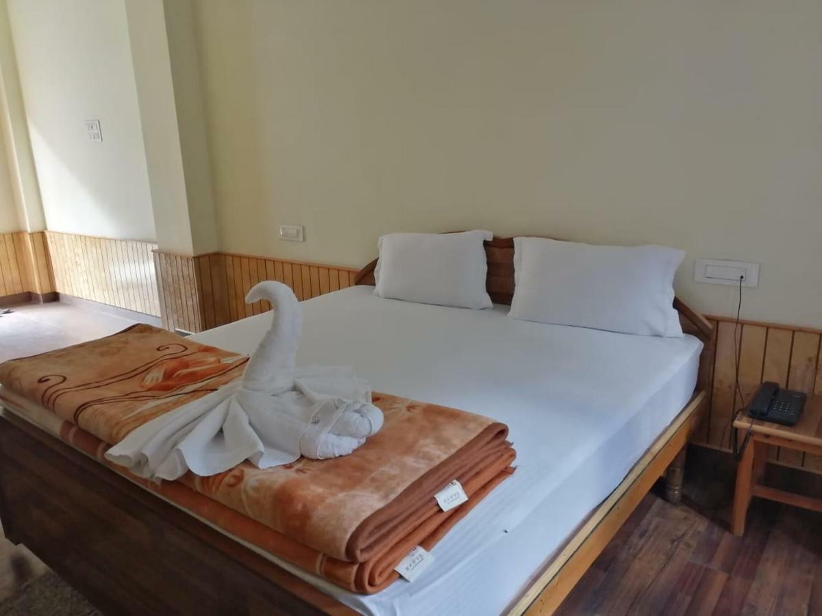 The White House Hotel Kasol Buitenkant foto