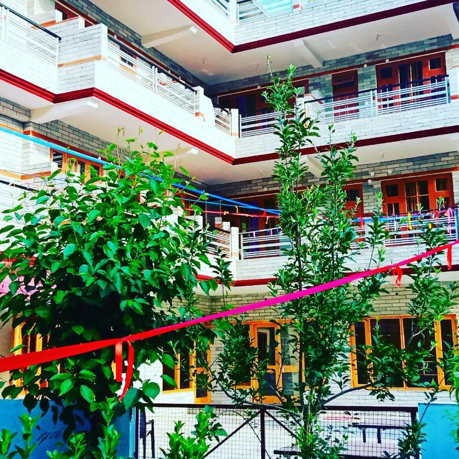 The White House Hotel Kasol Buitenkant foto